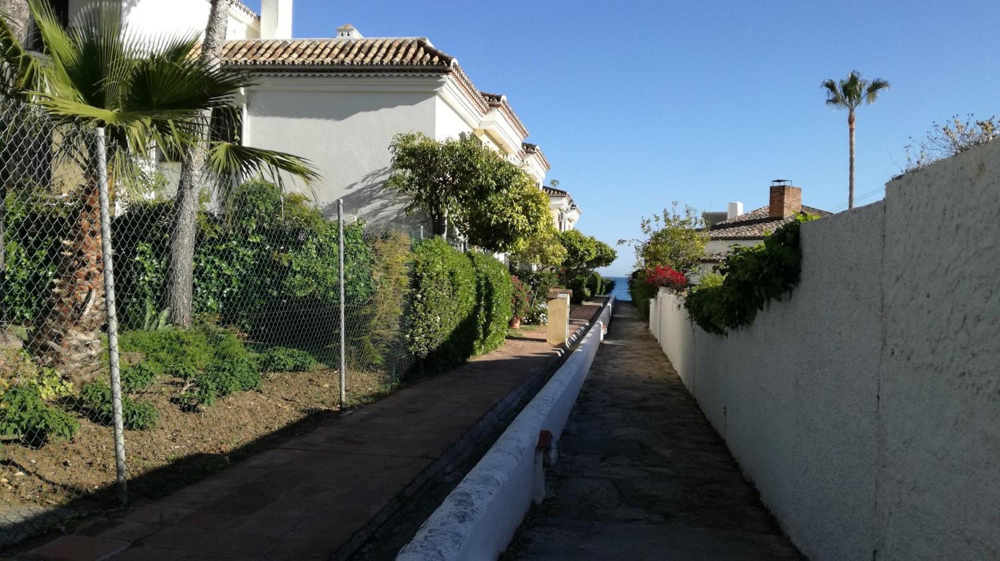 Estudio A 50Mt Del Mar, Zona Palacio De Congresos - Apto 4 إِستيبونا المظهر الخارجي الصورة