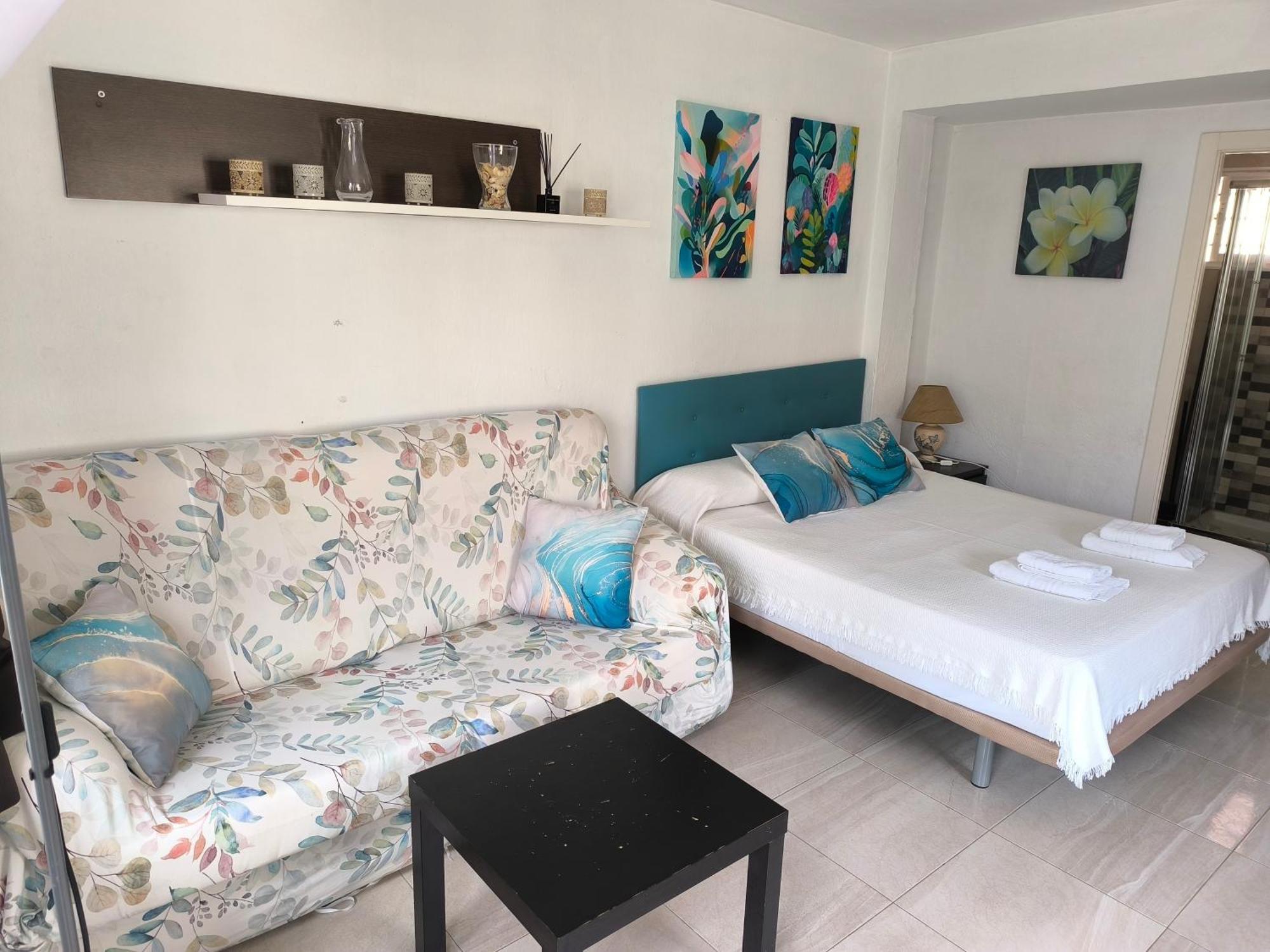 Estudio A 50Mt Del Mar, Zona Palacio De Congresos - Apto 4 إِستيبونا المظهر الخارجي الصورة